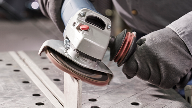 Preview Image - Chamfering Metal and Grinding Edges